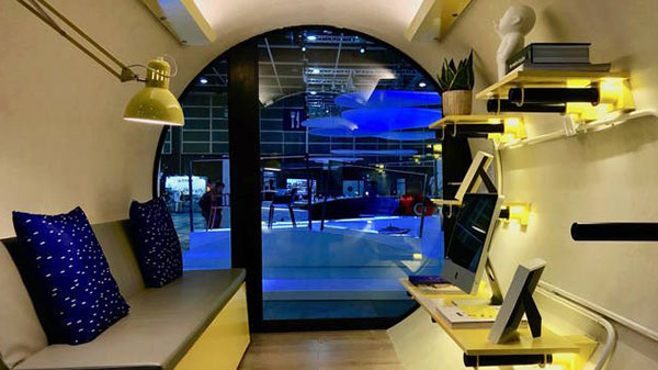 आधुनिक सुविधाएंं