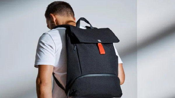 वनप्लस एक्सप्लोरर बैकपैक की कीमत