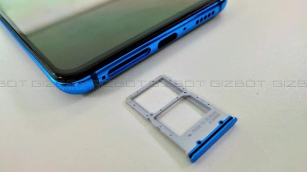 सॉफ्टवेयर, ग्लान्स ऐप और बैटरी