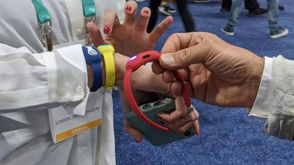 2) DnaNudge: अब जानें आपको क्या खाना चाहिए?