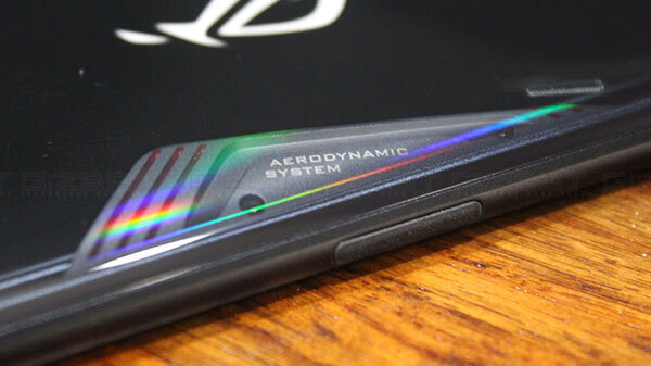 इस फोन पर मिला ऑफर्स