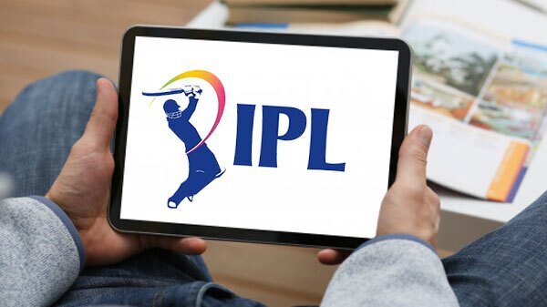 अपने स्मार्टफोन वीडियो को टीवी में कैसे चलाएं