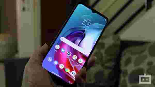 Moto G30 भारत में हुआ लॉन्च, जानिए कैमरा, डिस्प्ले, बैटरी, फीचर्स और स्पेसिफिकेशंस Moto G30 भारत में हुआ लॉन्च, जानिए कैमरा, डिस्प्ले, बैटरी, फीचर्स और स्पेसिफिकेशंस