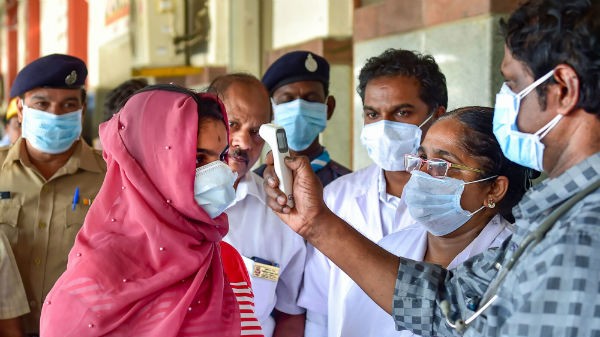 18 साल या उससे ऊपर हैं तो तैयार हो जाइए वैक्सिनेशन के लिए 18 साल या उससे ऊपर हैं तो तैयार हो जाइए वैक्सिनेशन के लिए