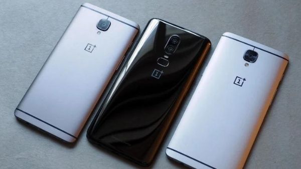 OnePlus Offer: इन वनप्लस मोबाइल यूजर्स को मिल रही हैं फ्री बैटरी रिप्लेसमेंट OnePlus Offer: इन वनप्लस मोबाइल यूजर्स को मिल रही हैं फ्री बैटरी रिप्लेसमेंट