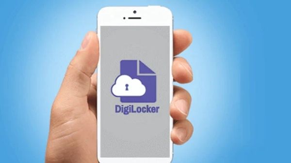 DigiLocker Tips: जानें कैसे करें डिजिलॉकर को सेटअप और कैसे करें अपने डॉक्युमेंट्स को अपलोड DigiLocker Tips: जानें कैसे करें डिजिलॉकर को सेटअप और कैसे करें अपने डॉक्युमेंट्स को अपलोड