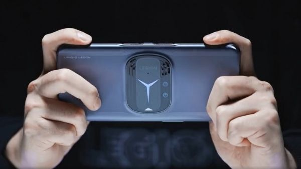 Lenovo के इस गेमिंग फोन में मिलेगी 22GB की RAM, जानें अन्य फीचर्स की डिटेल्स Lenovo के इस गेमिंग फोन में मिलेगी 22GB की RAM, जानें अन्य फीचर्स की डिटेल्स