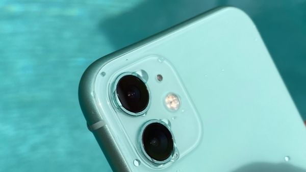 iPhone यूजर्स के लिए झटका, Apple बंद करने जा रहा है यह आईफोन सीरीज iPhone यूजर्स के लिए झटका, Apple बंद करने जा रहा है यह आईफोन सीरीज