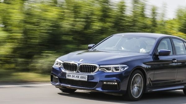 इस IT कंपनी ने अपने कर्मचारियों को गिफ्ट की 1 करोड़ की BMW कार