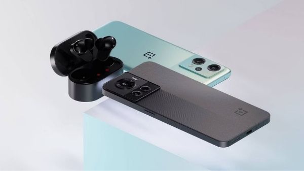 17 मिनट में फुल चार्ज होने वाला OnePlus 10R 5G भारत में हुआ 150W चार्जिंग सपोर्ट के साथ लॉन्च 17 मिनट में फुल चार्ज होने वाला OnePlus 10R 5G भारत में हुआ 150W चार्जिंग सपोर्ट के साथ लॉन्च