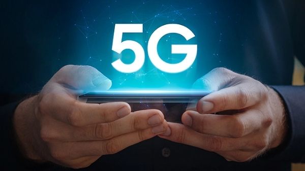 जानें भारत में कब लॉन्च होगी 5G सर्विस, क्या है 'G' का मतलब और क्या है 5जी के फायदे? जानें भारत में कब लॉन्च होगी 5G सर्विस, क्या है 'G' का मतलब और क्या है 5जी के फायदे?