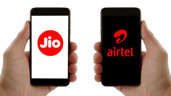 Jio Airtel Second Sim: जानिए आखिर किस कारण 75 लाख भारतीय यूजर्स के सेकंड सिम कार्ड हुए बंद Jio Airtel Second Sim: जानिए आखिर किस कारण 75 लाख भारतीय यूजर्स के सेकंड सिम कार्ड हुए बंद