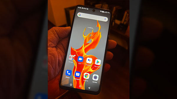 Lava Agni 5G Smartphone : डिस्प्ले और कनेक्टिविटी Lava Agni 5G Smartphone : डिस्प्ले और कनेक्टिविटी