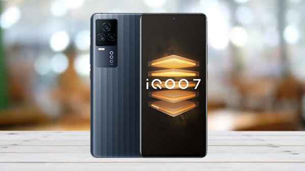 iQOO 7 - 120W FAST CHARGING PHONE