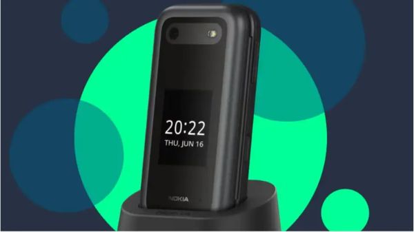 Nokia का यह फ्लिपेबल फोन खरीद लीजिए 6000 रुपये से भी कम में Nokia का यह फ्लिपेबल फोन खरीद लीजिए 6000 रुपये से भी कम में
