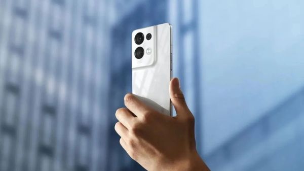 Oppo Reno 8 Pro 5G की लॉन्च से पहले कीमत और रेंडर्स हुए लीक Oppo Reno 8 Pro 5G की लॉन्च से पहले कीमत और रेंडर्स हुए लीक