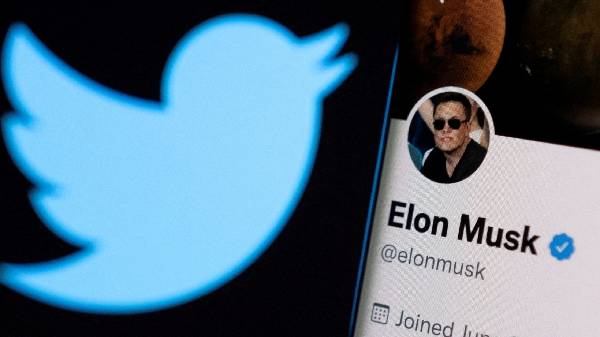 Elon Musk ने फिर से टेस्ला के 5.5 ट्रिलियन रुपये के शेयर बेचे Elon Musk ने फिर से टेस्ला के 5.5 ट्रिलियन रुपये के शेयर बेचे