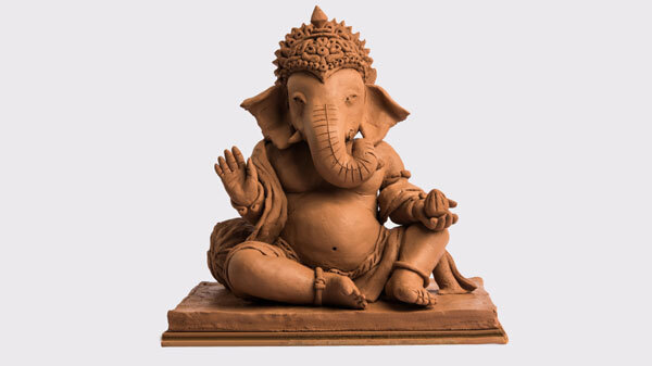 इस बार टेक्नोलॉजी के साथ मनाएं गणेश चतुर्थी का त्योहार, जानिए कैसे? इस बार टेक्नोलॉजी के साथ मनाएं गणेश चतुर्थी का त्योहार, जानिए कैसे?
