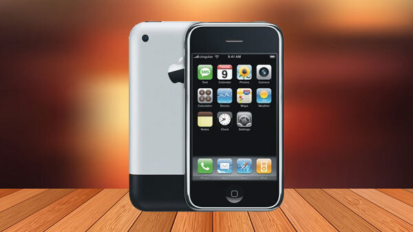 ये iPhone आपको बना सकता है रातों रात लखपति, बस करना होगा ये काम ये iPhone आपको बना सकता है रातों रात लखपति, बस करना होगा ये काम