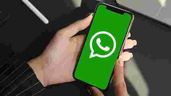 WhatsApp ने पेश किया फीचर, ग्रुप छोड़ने पर नहीं चलेगा किसी को पता WhatsApp ने पेश किया फीचर, ग्रुप छोड़ने पर नहीं चलेगा किसी को पता