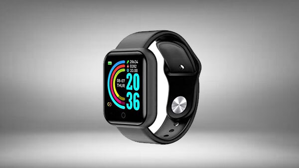 1- M1 Smartwatch: कीमत: 499 रूपये 