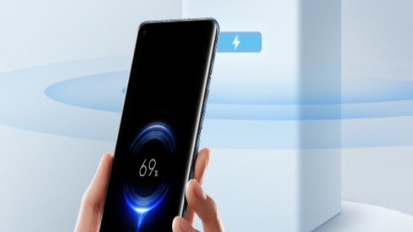 Mi Air Charge Technology : हवा में चार्ज होंगे स्मार्टफोन, जाने कैसे Mi Air Charge Technology : हवा में चार्ज होंगे स्मार्टफोन, जाने कैसे