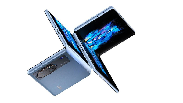 Samsung के पसीने छुड़ाने आया Vivo का धमाकेदार Fold फोन Samsung के पसीने छुड़ाने आया Vivo का धमाकेदार Fold फोन