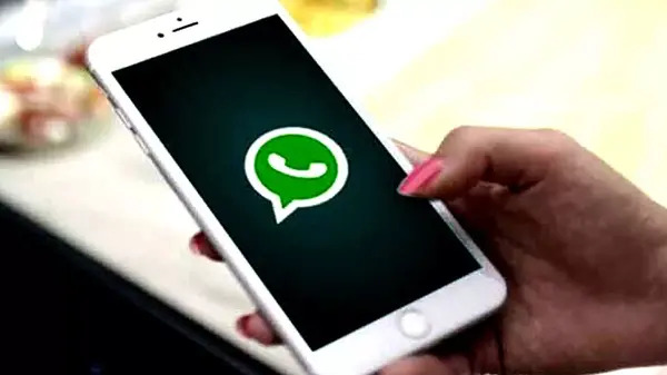 क्या आपने व्हाट्सएप को अपडेट किया? एक बग iPhones 'म्यूट' फीचर को कर रह क्या आपने व्हाट्सएप को अपडेट किया? एक बग iPhones 'म्यूट' फीचर को कर रह