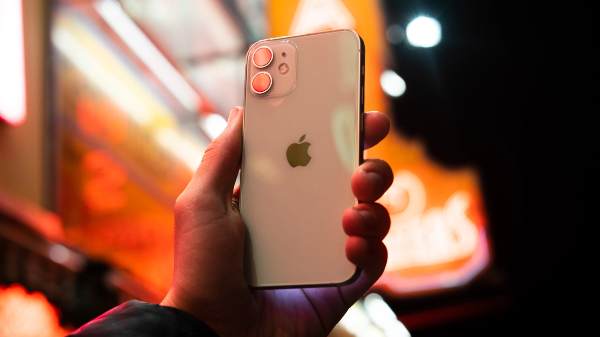 Apple iPhone 12 mini Apple iPhone 12 mini