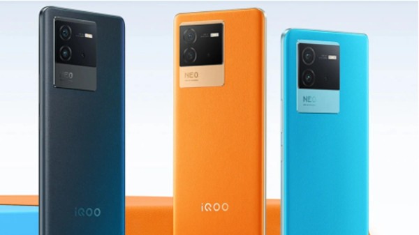 धमाल मचाने आया स्टाइलिश डिजाइन वाला गजब Smartphone धमाल मचाने आया स्टाइलिश डिजाइन वाला गजब Smartphone