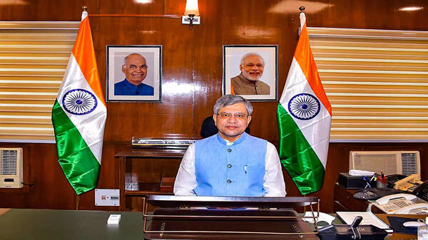 IT Minister ने कहा, 200 से अधिक भारतीय शहरों में 5G होगा उपलब्ध IT Minister ने कहा, 200 से अधिक भारतीय शहरों में 5G होगा उपलब्ध