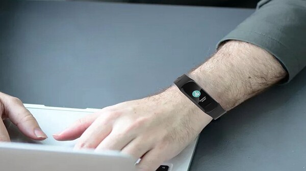 2- Wearable Technology Bracelet 2- Wearable Technology Bracelet