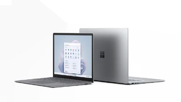 Microsoft Surface Laptop अब भारत में खरीदने के लिए उपलब्ध Microsoft Surface Laptop अब भारत में खरीदने के लिए उपलब्ध