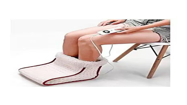 2- Electric Foot Warmer- कीमत: 1,670 रूपये 2- Electric Foot Warmer- कीमत: 1,670 रूपये