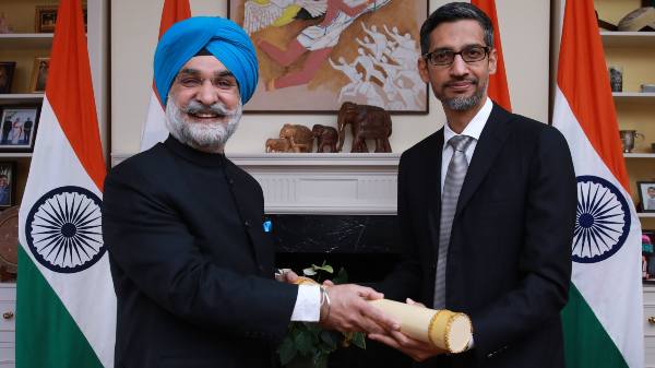 Sundar Pichai को प्रतिष्ठित पद्म भूषण पुरस्कार मिला Sundar Pichai को प्रतिष्ठित पद्म भूषण पुरस्कार मिला