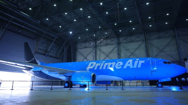 Amazon Air: अब हवाई जहाज से आएगा आपका आर्डर Amazon Air: अब हवाई जहाज से आएगा आपका आर्डर