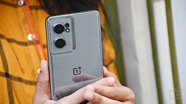 OnePlus अपने सभी 5G स्मार्टफोन पर दे रहा डिस्काउंट,जाने सभी ऑफर