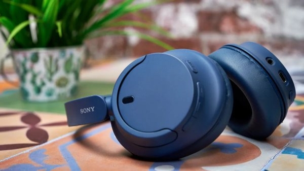 Sony WH-CH720N वायरलेस हेडफोन 50 घंटे की बैटरी लाइफ के साथ लॉन्च