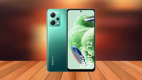 अगस्त में OnePlus, Samsung, Motorola सहित इन फोन्स होगी एंट्री, देखें 