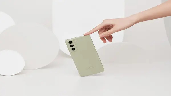 40 हजार तक के बजट में दमदार फीचर्स से लैस आते हैं ये Smartphone,देखें 