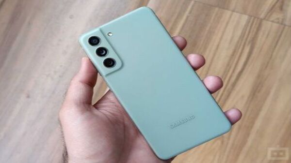 Samsung Galaxy S23 FE के स्पेक्स लीक, डिजाइन और फीचर्स आए सामने