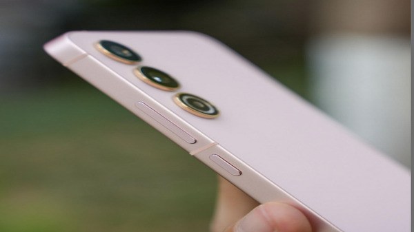 Samsung Galaxy S24 सीरीज के डिजाइन में होगा बड़ा बदलाव Samsung Galaxy S24 सीरीज के डिजाइन में होगा बड़ा बदलाव