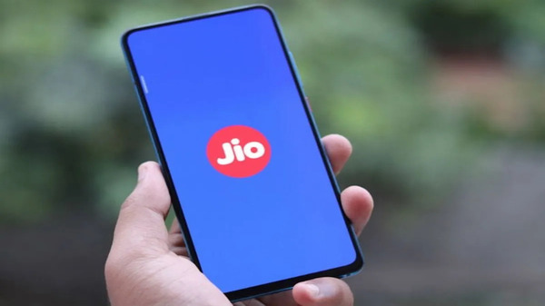 Jio जल्द लॉन्च करेगा दो नए स्मार्टफोन, BIS सर्टिफिकेशन पर देखा गया Jio जल्द लॉन्च करेगा दो नए स्मार्टफोन, BIS सर्टिफिकेशन पर देखा गया