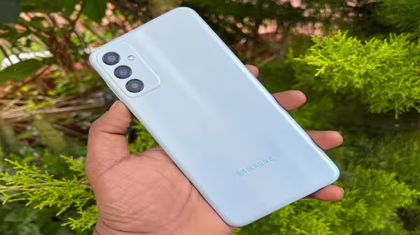 Samsung के इन 4 बजट Smartphones की कीमतों में कटौती, जानें नई कीमत  