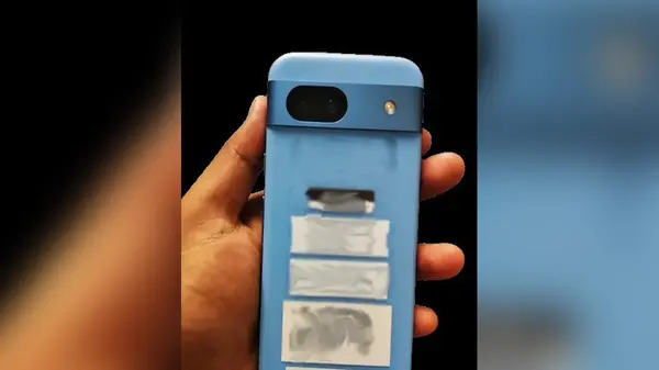 Google Pixel 8a की तस्वीरें लीक, Tensor G3 चिपसेट पर होगा बेस्ड