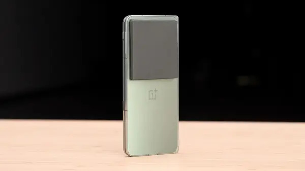 OnePlus Open की बिक्री आज से शुरू, जाने कीमत, लॉन्च ऑफर और बहुत कुछ
