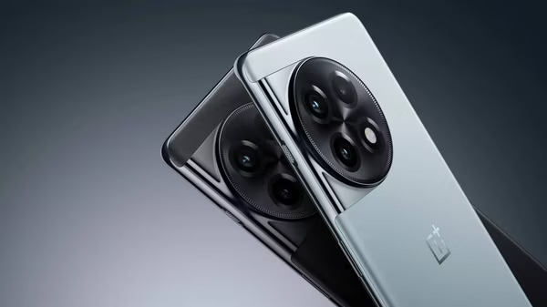 OnePlus 12 के लॉन्च से ठीक पहले बैटरी, स्टोरेज वेरिएंट का खुलासा, जाने