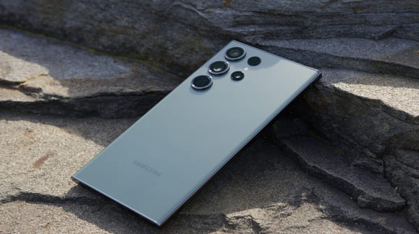 Year Ender: 2023 में लॉन्च हुए Best Camera Smartphone, देखें लिस्ट