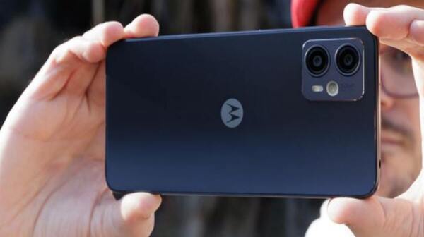 Moto G24 स्मार्टफोन की कीमत व स्पेक्स का लॉन्च से पहले खुलासा Moto G24 स्मार्टफोन की कीमत व स्पेक्स का लॉन्च से पहले खुलासा