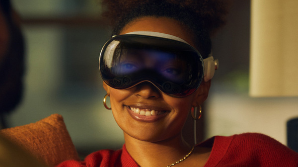 Apple Vision Pro की आज सेल शुरू, कीमत तकरीबन 3 लाख, जानें फीचर्स 